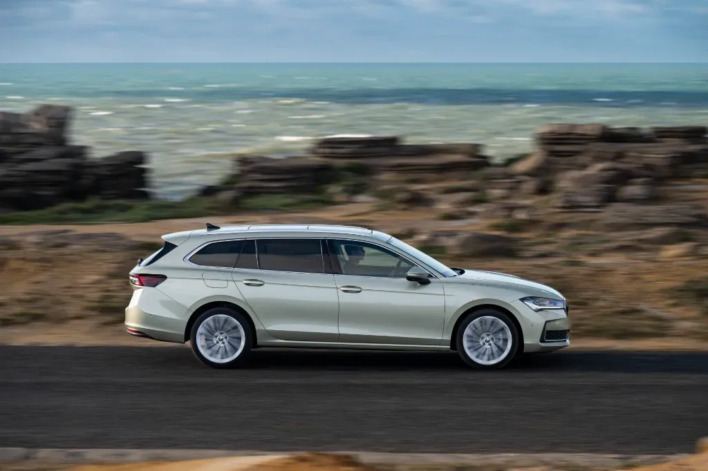 Zalety leasingu samochodowego dla małych firm